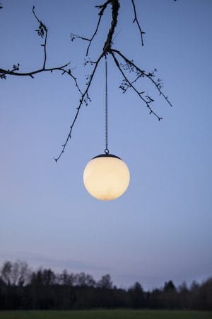 Globus Solcellsdekoration 20 cm - vit - Belysning & el - Utomhusbelysning - Solcellslampa & solcellsbelysning