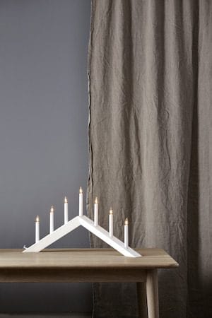 Arrow Stor Adventsljusstake 69 cm - Elljusstake i Trä för Fönster - Vit - Inredning - Julpynt & helgdekoration - Julpynt & juldekoration