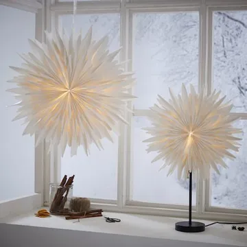 Winter Adventsstjärna på Fot 40 cm - Jullampa med svart fot - Vit - Inredning - Julpynt & helgdekoration - Julpynt & juldekoration