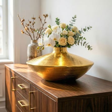 Helin Bordsvas 35 cm i aluminium - Guld - Inredning - Vas