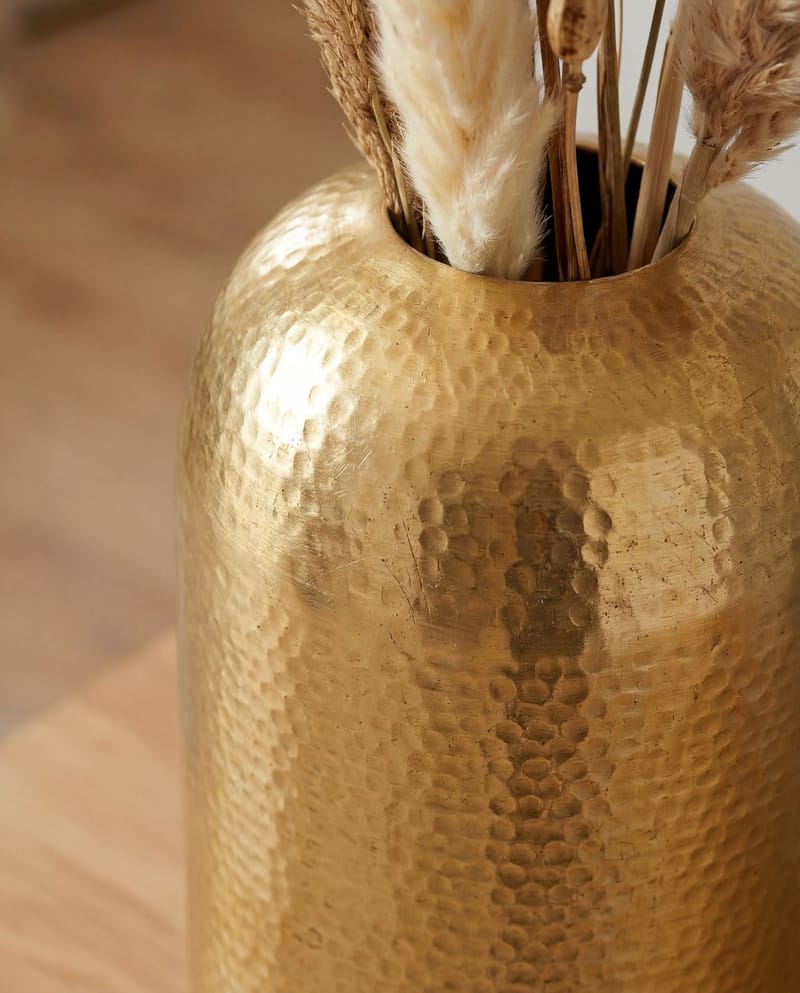Korva Golvvas 45 cm i aluminium - Guld - Inredning - Vas