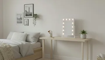 Glow Liten Sminkspegel på fot 36,5 cm med LED Belysning/Lampor Holywood spegel - Vit - Inredning - Speglar - Spegel med belysning