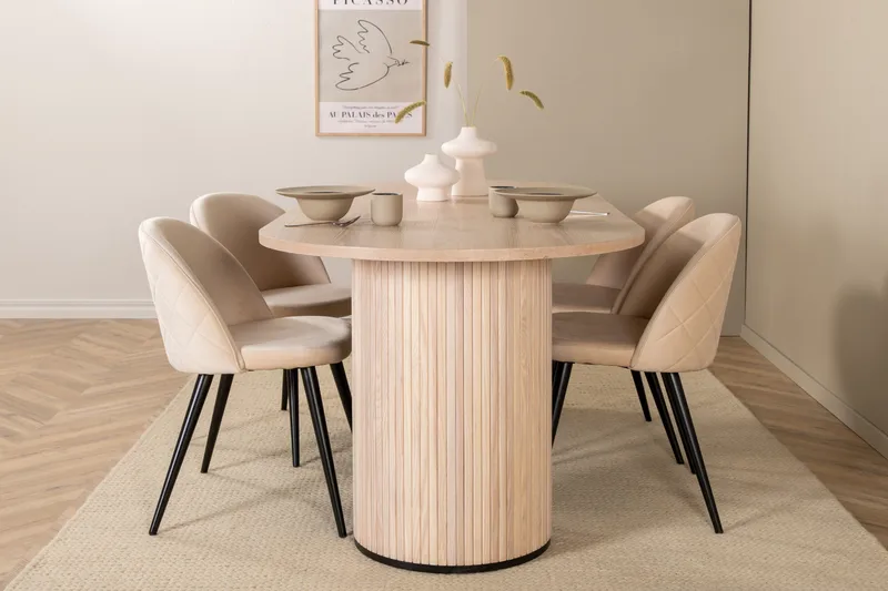 Bianca Matgrupp 200 cm Oval med 4 Velvet stolar, Beige