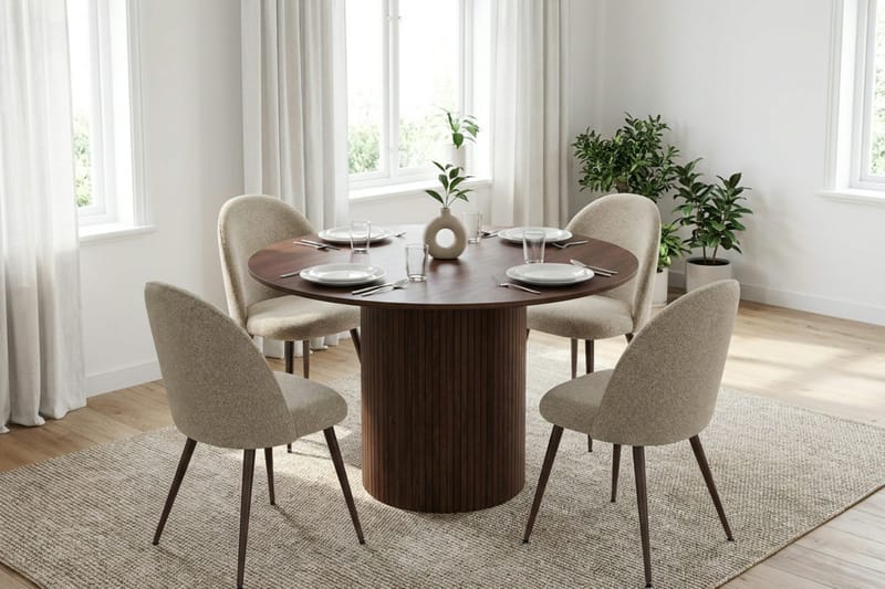 Kopparbo Rund Matgrupp 110 cm – Matbord med 4 Nibe Plus Matstolar i Trä med Valnötsutseende - Brun|Greige - Möbler - Bord & matgrupper - Matgrupper