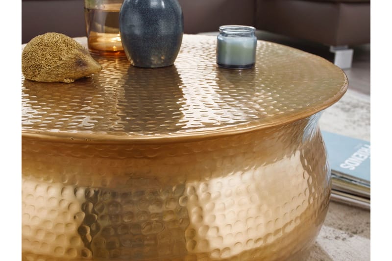 Osagie 60 cm Runt Soffbord i Metall med Hamrad Trumform - Guld - Möbler - Bord & matgrupper - Soffbord