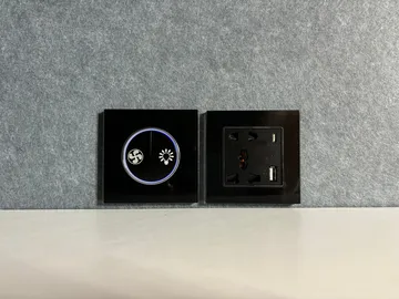 Telefonbås för kontor | 1 person | Ljudisolerat -30dB - Mörkgrå, svart - Möbler - Möbelset - Möbelset för kontor