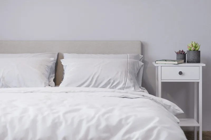 Billingen Komplett Sängpaket – Kontinentalsäng 140x200 cm i Tyg med Sänggavel + Bäddmadrass med Fasthetsgrad Medium - Beige - Möbler - Säng - Enkelsäng