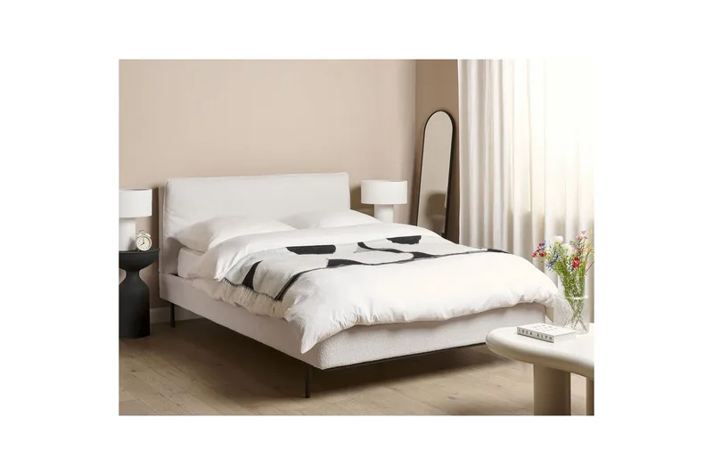 Dubbelsäng Corio med lamellram Vit-Svart, 140x200 cm - Vit-Svart, 140x200 cm - Möbler - Säng - Dubbelsäng