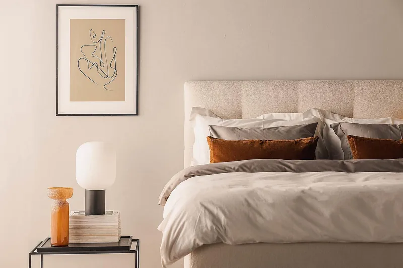 Oslo Lyx Sängpaket Boucle 180x200 Knappad gavel - Beige - Möbler - Säng - Kontinentalsäng