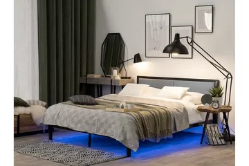 Clamart Komplett Sängpaket – Ramsäng 160x200 cm i Tyg med Sänggavel + Bäddmadrass - Ljusgrå - Möbler - Säng - Ramsäng
