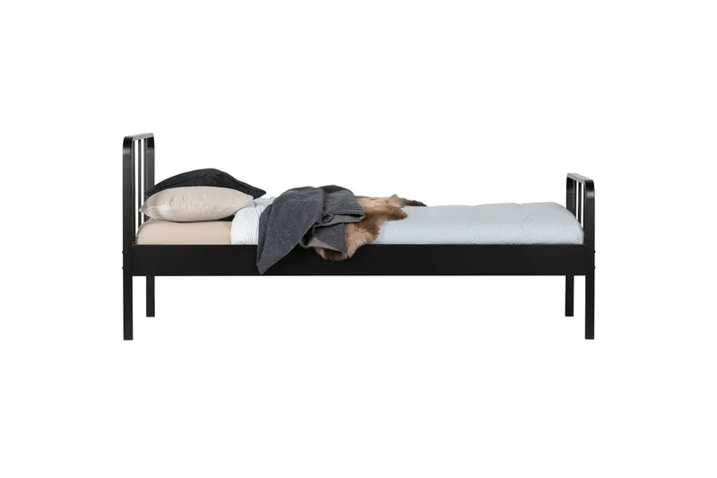 Säng Mees - 90x200 cm - Möbler - Säng - Sängram & sängstomme