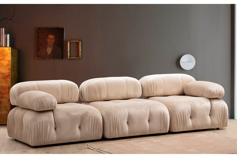 Belgin Bubblig Soffa 3-sits med fasta armstöd och repdetaljer, Beige
