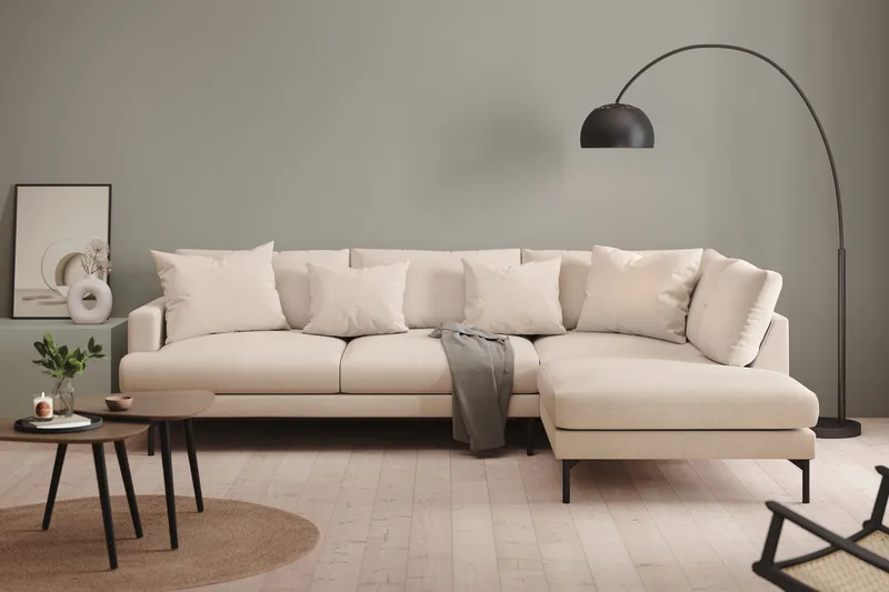 Menard 4-sits Högervänd L-formad Djup Schäslongsoffa i Tyg - Beige - Möbler - Soffa - Divansoffor & schäslongsoffa