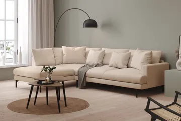 Menard 4-sits Vänstervänd L-formad Djup Schäslongsoffa i Tyg - Beige - Möbler - Soffa - Divansoffor & schäslongsoffa
