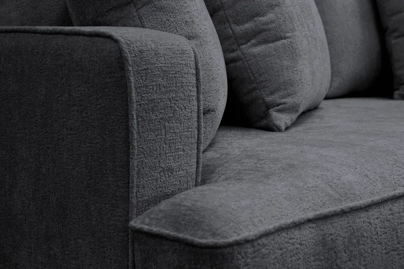 Rossita 4-sits Högervänd L-formad Djup Schäslongsoffa i Chenille - Trenza 01, Svart Chenille - Möbler - Soffa - Divansoffor & schäslongsoffa