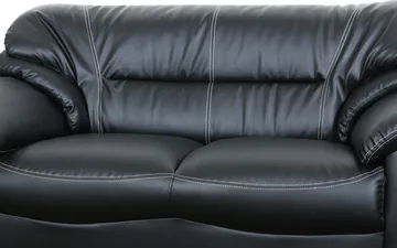 Dominic soffa 2-sits - Svart konstläder - Svart - Möbler - Soffa - Skinnsoffor