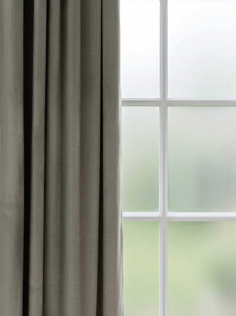 Gardin Saga 140x240 cm - Emerald Green - Textil & mattor - Gardiner - Gardinlängder