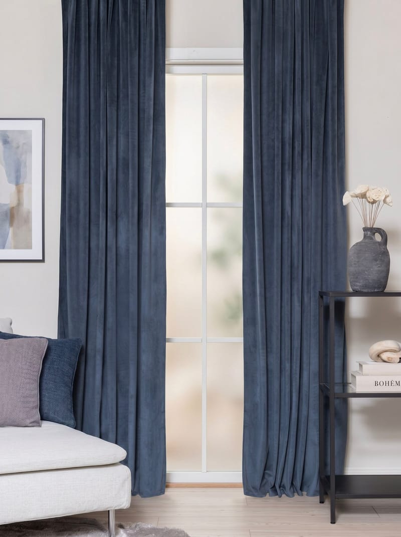 Gardin Saga 140x240 cm, Indigo Blue
