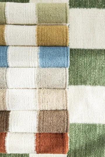 Handvävd Matta Nordic Check 140x200 cm - Lejongul - Textil & mattor - Mattor - Modern matta - Ullmatta