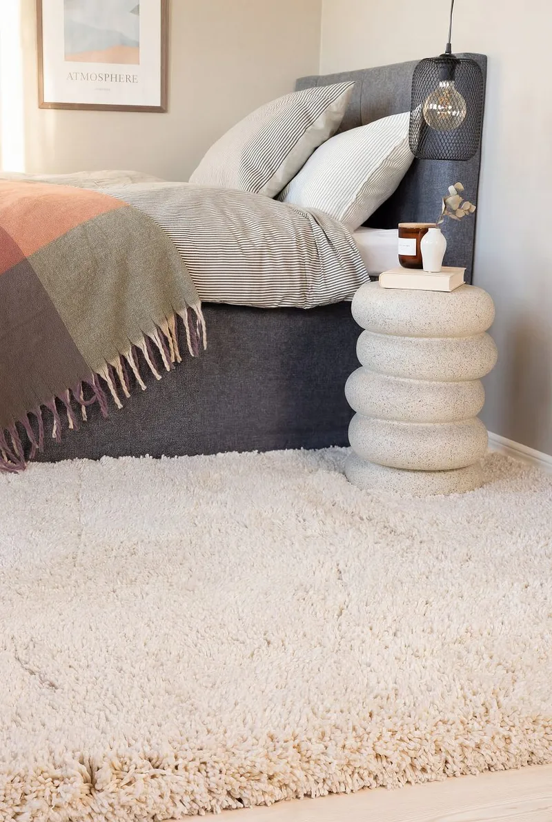 Handvävd Matta Sorrento 240x340 cm - Creme - Textil & mattor - Mattor - Modern matta - Ryamatta & luggmatta