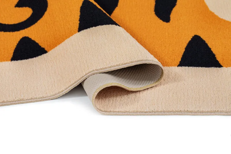 Maskinvävd Matta Play Tiger 120x160 cm - Linne - Textil & mattor - Mattor - Modern matta - Wiltonmattor