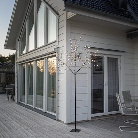 Albero Dekorationsträd belysning 250 cm - svart med vita ljuspunkter - Trädgård & spabad - Utemiljö - Altan & terrass - Altanbelysning