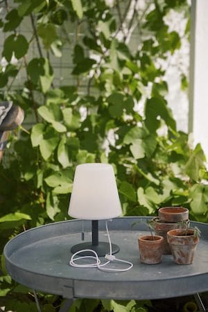 Kreta Bordslampa 16 cm - vit och svart - Trädgård & spabad - Utemiljö - Altan & terrass - Altanbelysning