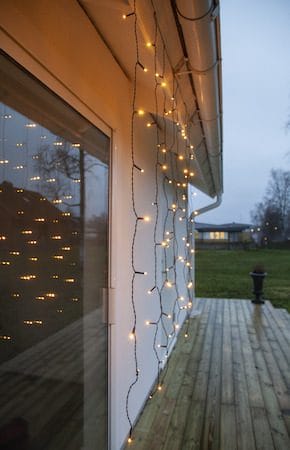 LED-ljusgardin Jul Golden Warm White 130x130 cm 80 ljus - Svart - Trädgård & spabad - Utemiljö - Altan & terrass - Altanbelysning