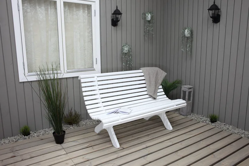 Norvald Trädgårdsbänk 140 cm - Vit - Utemöbler - Utesoffa - Trädgårdsbänk & utebänk