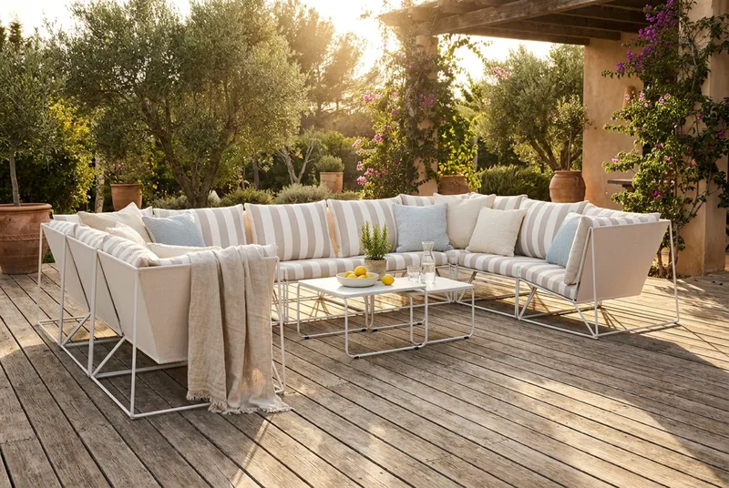 Usteryd utomhus U-soffa 9-sits med stängt avslut - Beige/Striped - Utemöbler - Loungemöbler - Soffgrupp utomhus